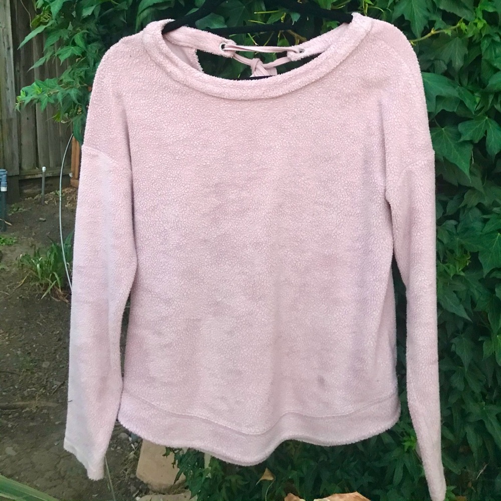 pink sweater 💗🎀🎟🍧🌸
